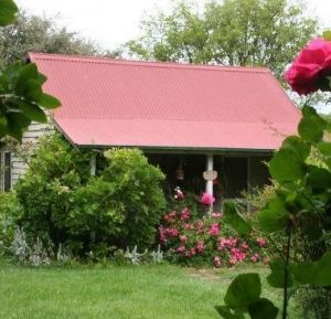 Poppys Cottage Bed and Breakfast - Holiday Find
